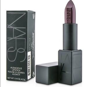 NARS Audacious Lipstick in the color LIV